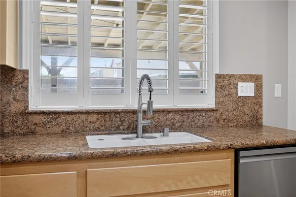 $3,600 | 1162 East E Avenue, Lancaster, CA 93535