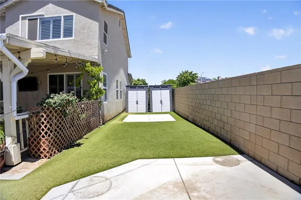 $3,600 | 1162 East E Avenue, Lancaster, CA 93535