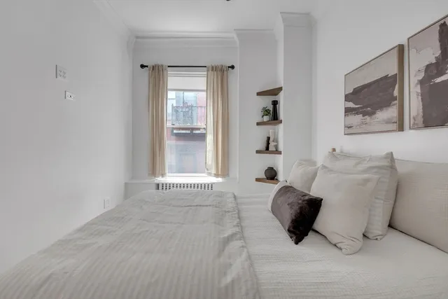 $4,750 | 17 Cazenove Street, Unit 404B, Boston, MA 02116