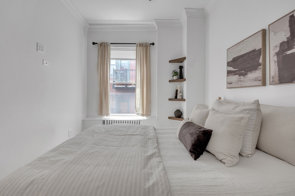 17 Cazenove Street, Unit 404B Boston, MA 02116 - Photo 20 of 37