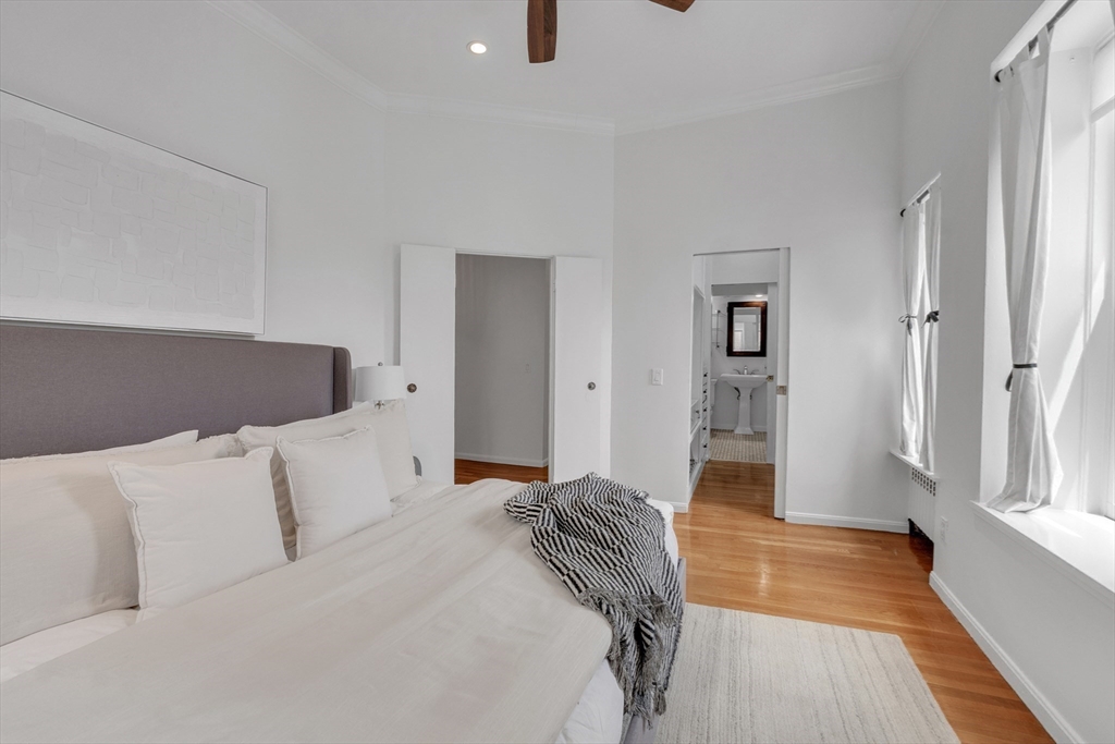 17 Cazenove Street, Unit 404B Boston, MA 02116 - Photo 23 of 37