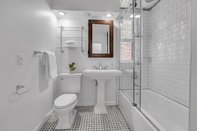 $4,750 | 17 Cazenove Street, Unit 404B, Boston, MA 02116