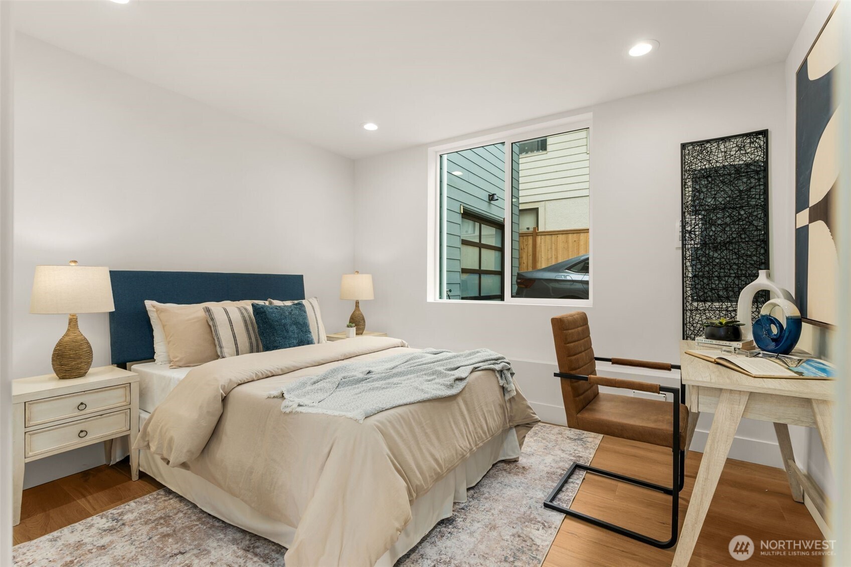 7403 Dayton Avenue North Seattle, WA 98103 - Photo 18 of 37