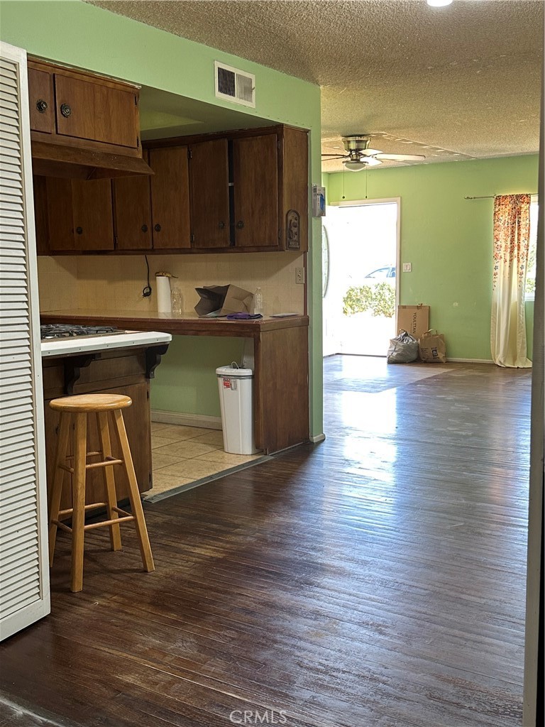 411 East Jackson Street Rialto, CA 92376 - Photo 8 of 16