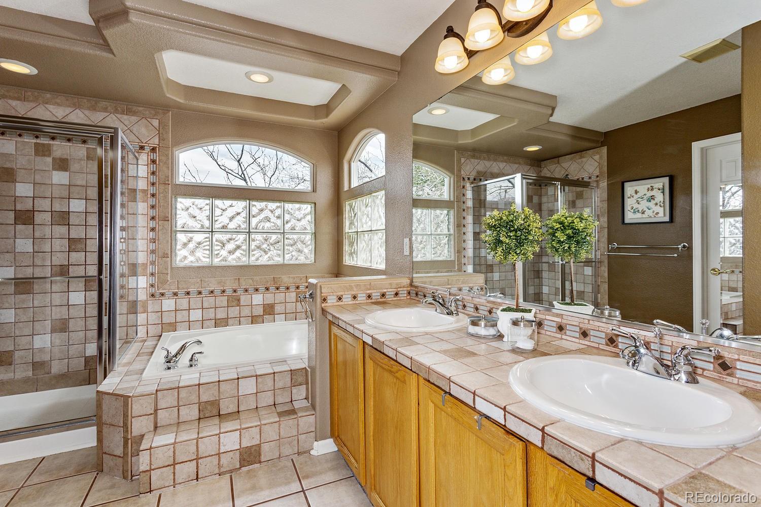 9798 Dampler Way Highlands Ranch, CO 80130 - Photo 8 of 15 Gallery Image 8