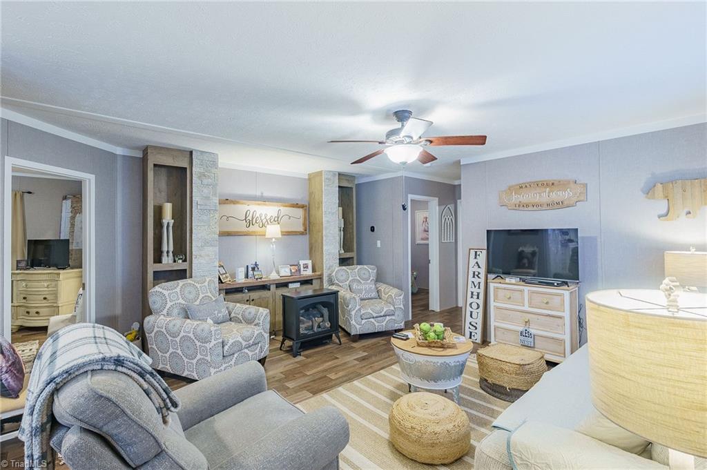 205 Volunteer Road Fancy Gap, VA 24328 - Photo 18 of 42