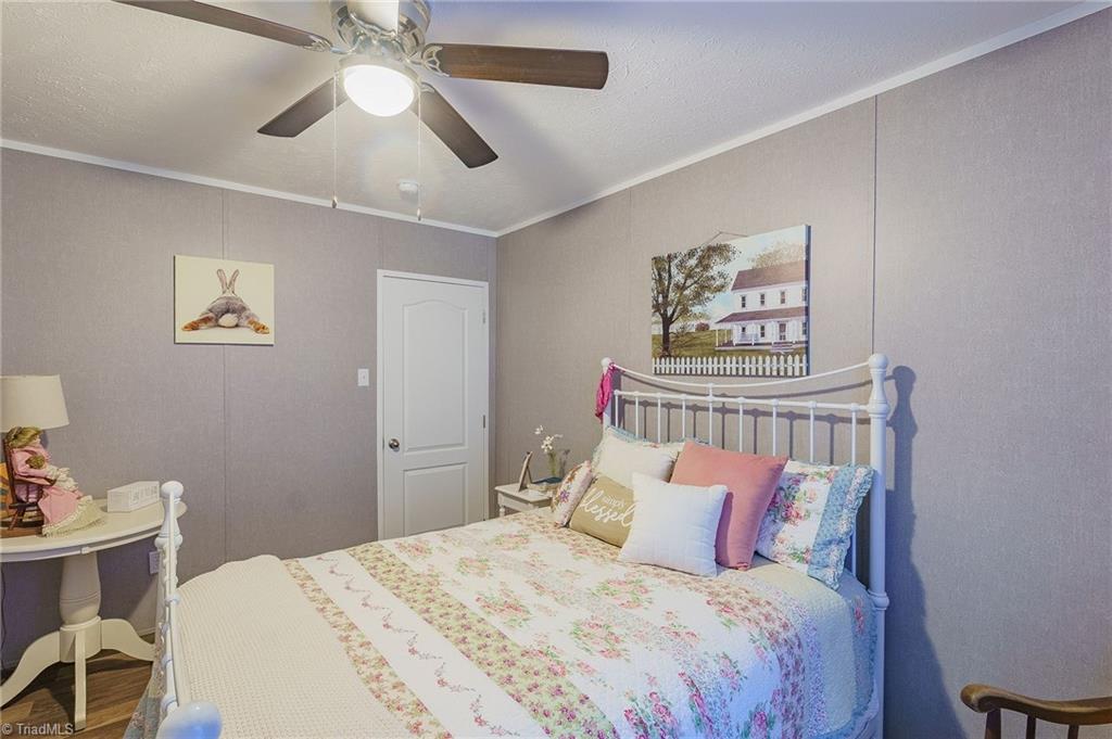 205 Volunteer Road Fancy Gap, VA 24328 - Photo 31 of 42