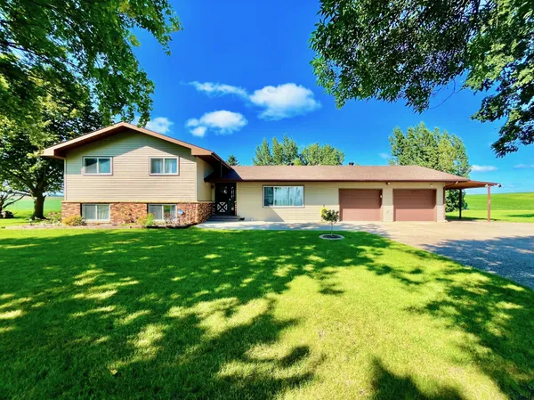 $289,000 | 27015 Co Highway 1, Fergus Falls, MN 56537