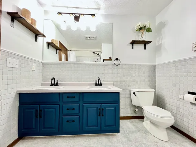 $303,900 | 27015 Co Highway 1, Fergus Falls, MN 56537