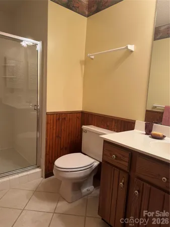 $525,000 | 302 Eagles Nest Court South, Mars Hill, NC 28754