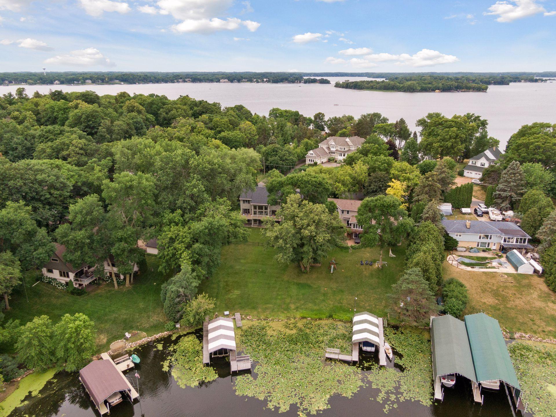 3026 Casco Point Road Orono, MN 55391 - Photo 12 of 13