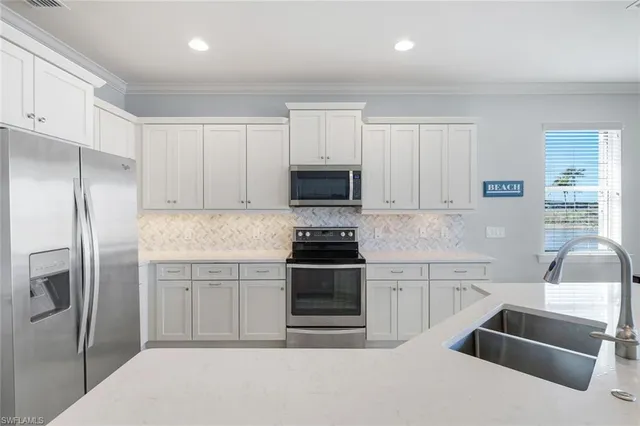 $729,000 | 9060 Siesta Bay Drive, Unit 101, Naples, FL 34120