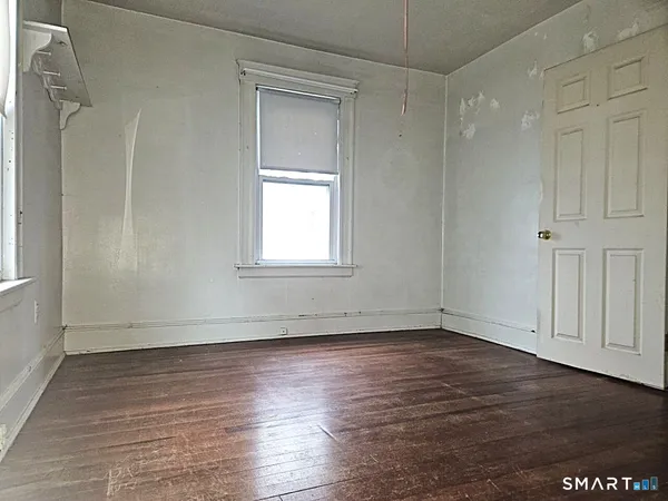 $1,300 | 74 Burlington Avenue, Bristol, CT 06010