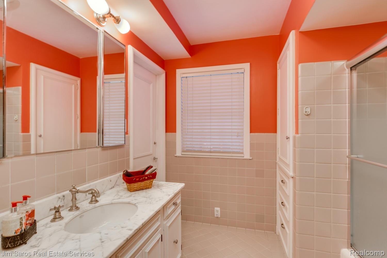 234 Touraine Road Grosse Pointe, MI 48236 - Photo 26 of 41 234 Touraine Rd Grosse Pointe-large-012-10-234 Touraine Road0012FULL-1500x1000-72dpi.jpg