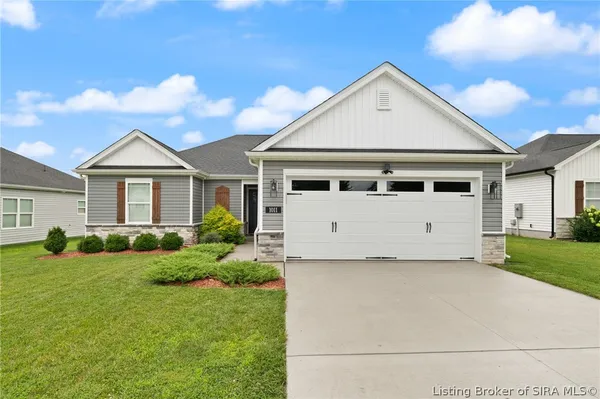 $305,000 | 1011 Dunbarton Way, Georgetown, IN 47122