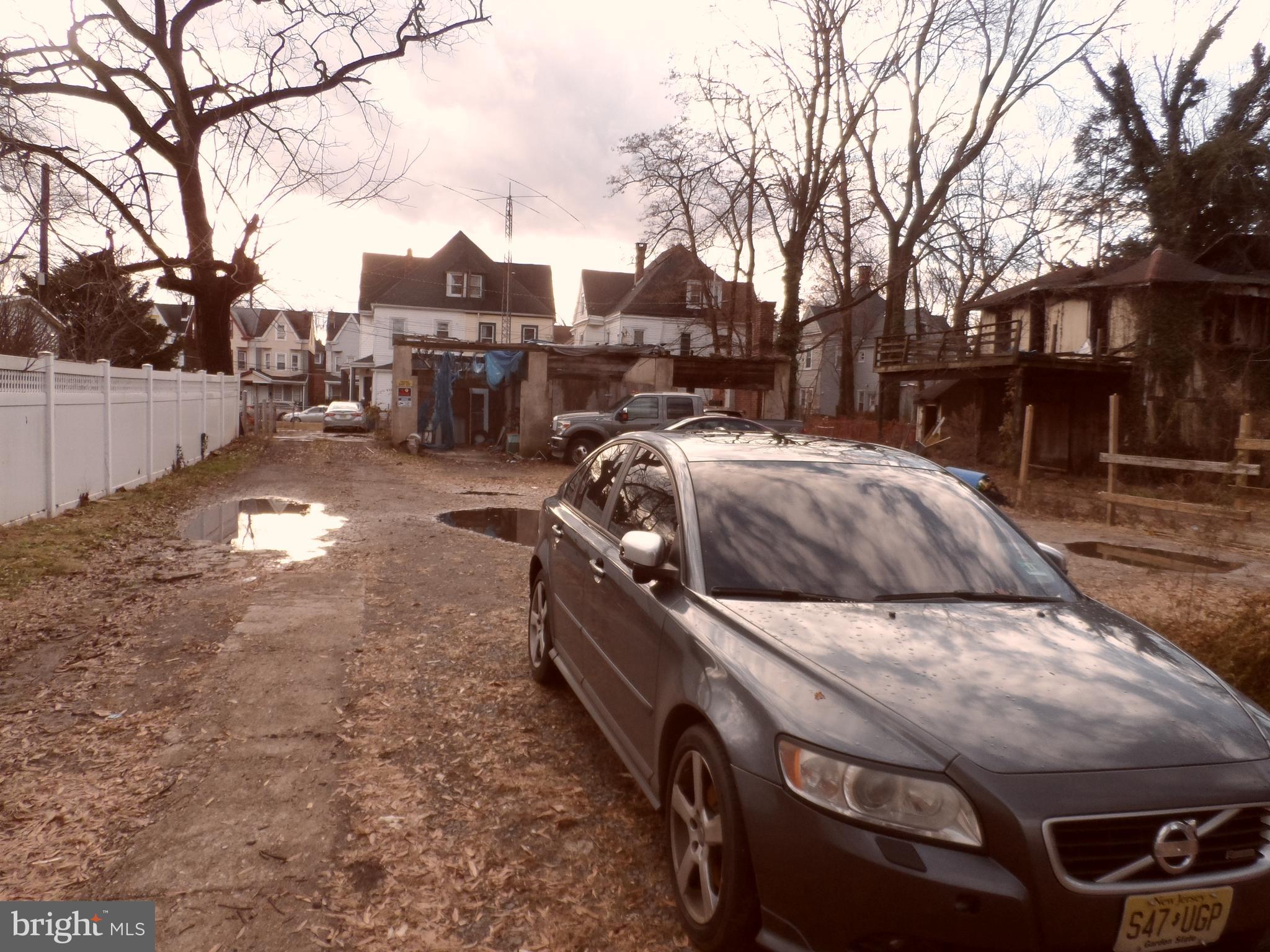 723 State Trenton, NJ 08618 - Photo 5 of 6