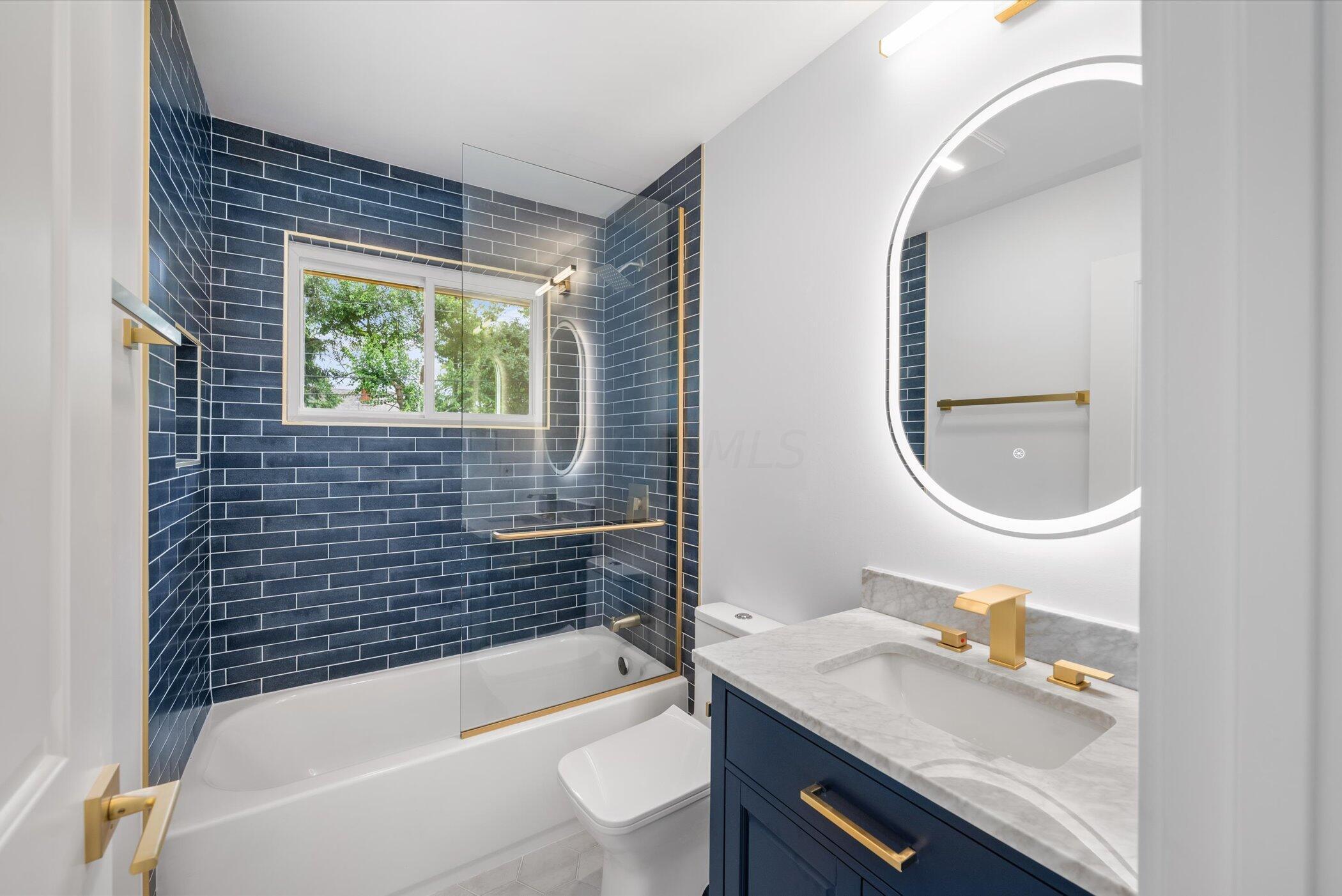 2156 Bristol Road Columbus, OH 43221 - Photo 15 of 43 16-DSC9226