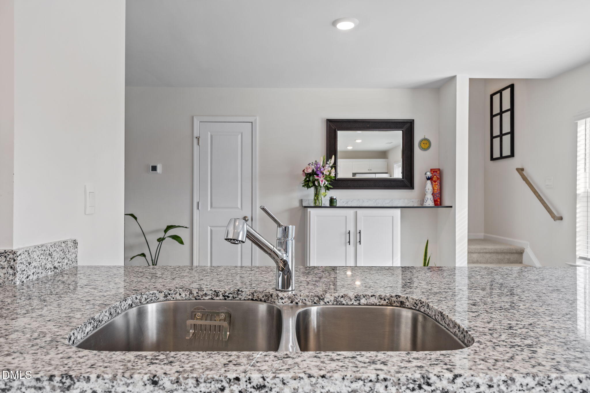 3624 Turney Drive Raleigh, NC 27610 - Photo 10 of 33 23-web-or-mls-IMG_2412