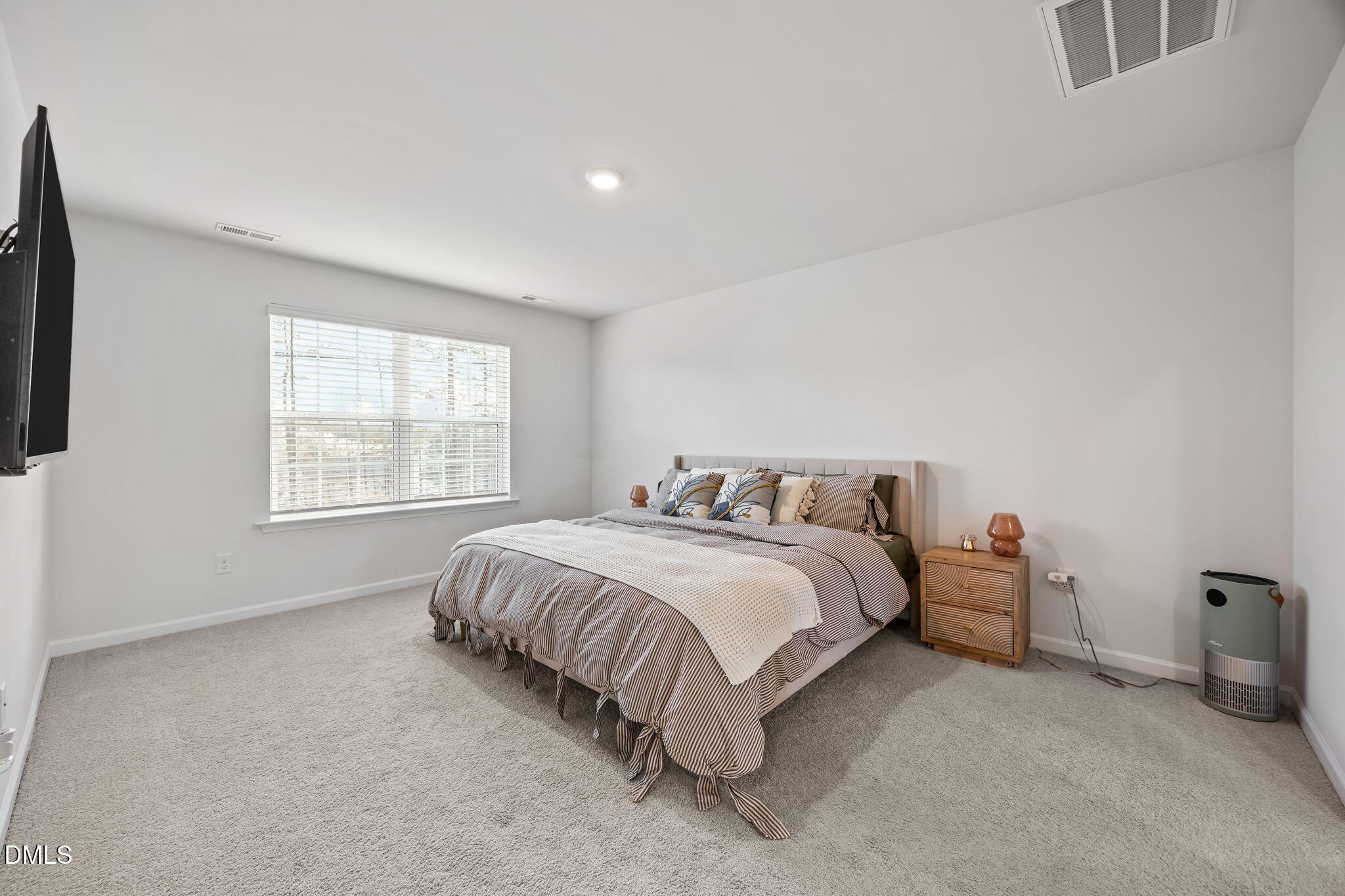 3624 Turney Drive Raleigh, NC 27610 - Photo 13 of 33 33-web-or-mls-IMG_2442