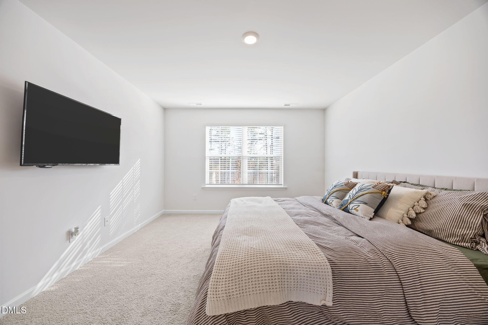 3624 Turney Drive Raleigh, NC 27610 - Photo 15 of 33 38-web-or-mls-IMG_2457