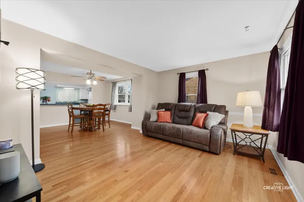 $500,000 | 4217 Elm Street, Downers Grove, IL 60515