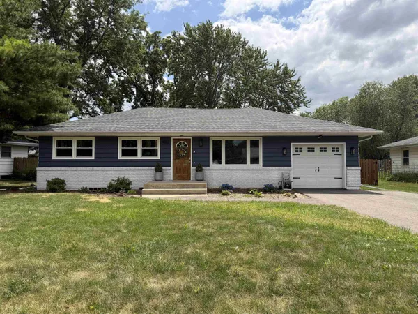 $385,000 | 4013 Duke Street, Madison, WI 53704