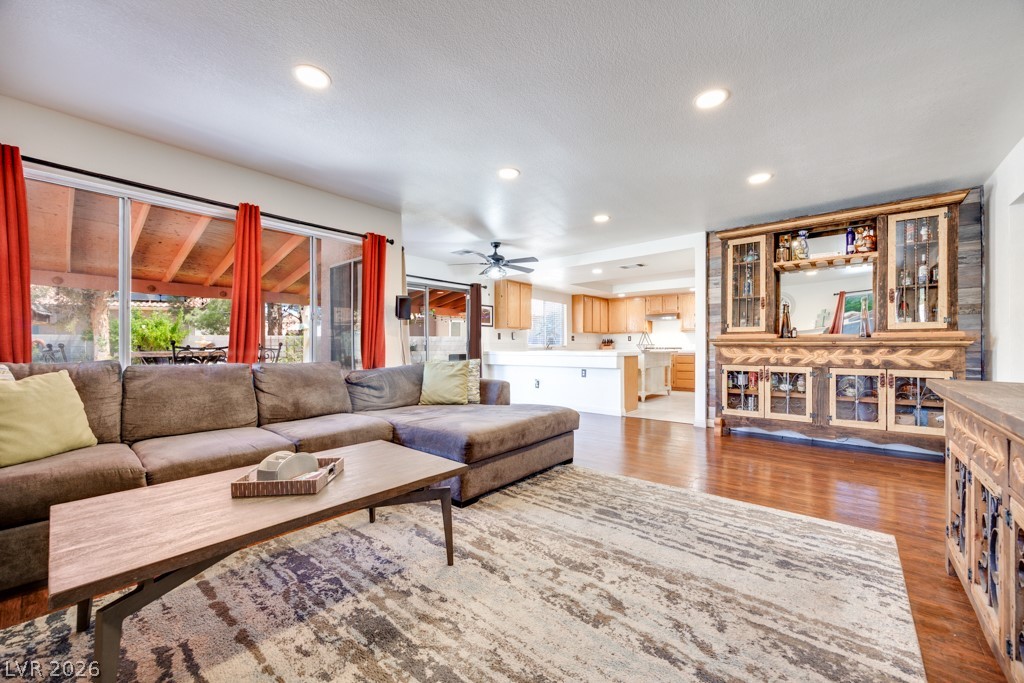5808 Lone Song Road North Las Vegas, NV 89031 - Photo 27 of 98