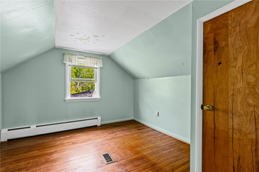 166 Wood Road Greece, NY 14626 - Photo 27 of 46 2nd floor Bedroom #4