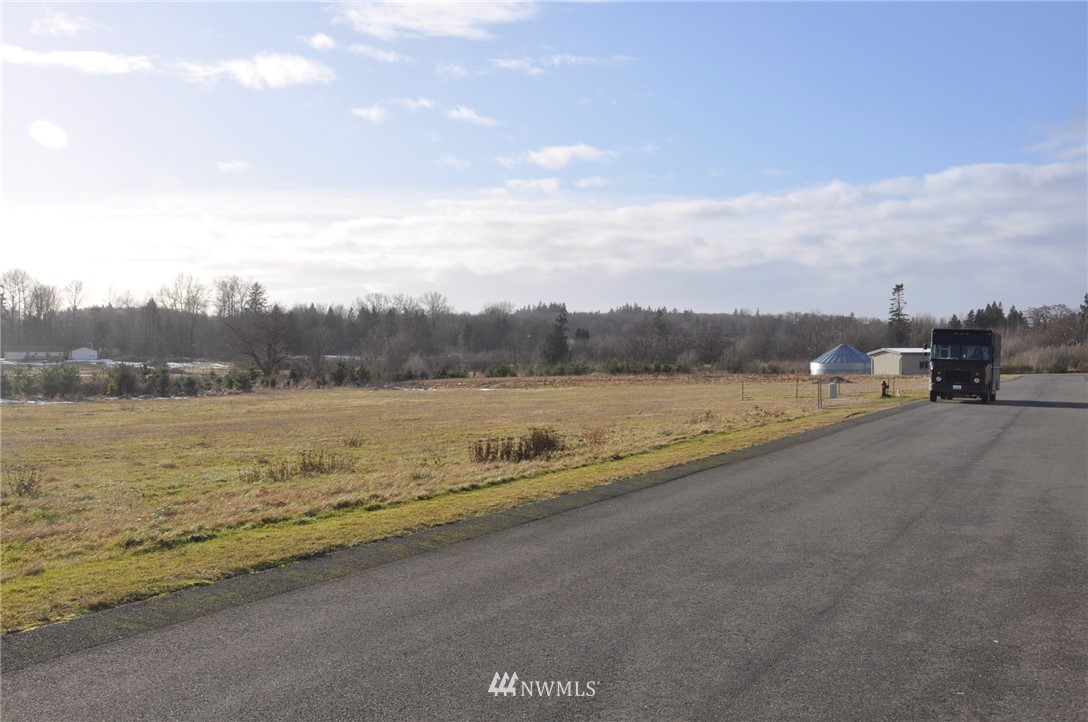 7135 Delta Ring Road Ferndale, WA 98248 - Photo 8 of 9