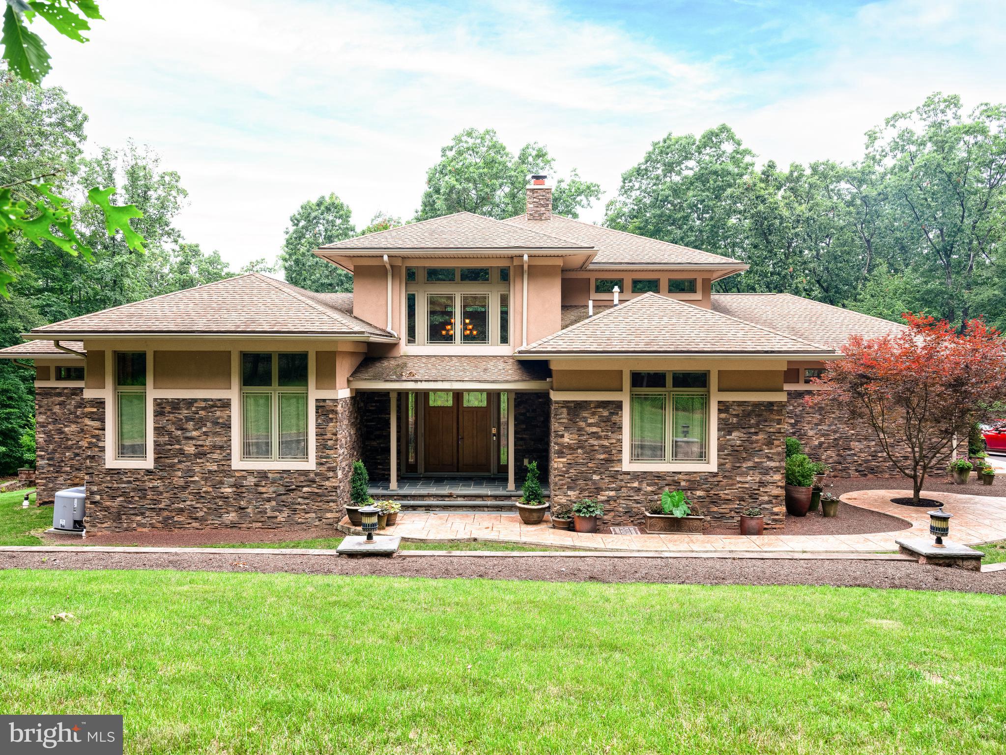 3752 Lehnenberg Road Riegelsville, PA 18077 - Photo 1 of 29