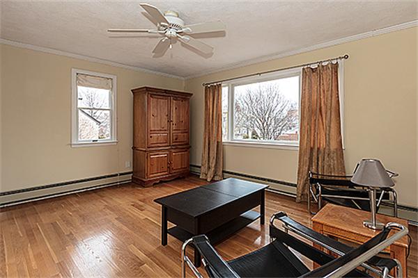 53 River Street Arlington, MA 02474 - Photo 5 of 23 Gallery Image 5
