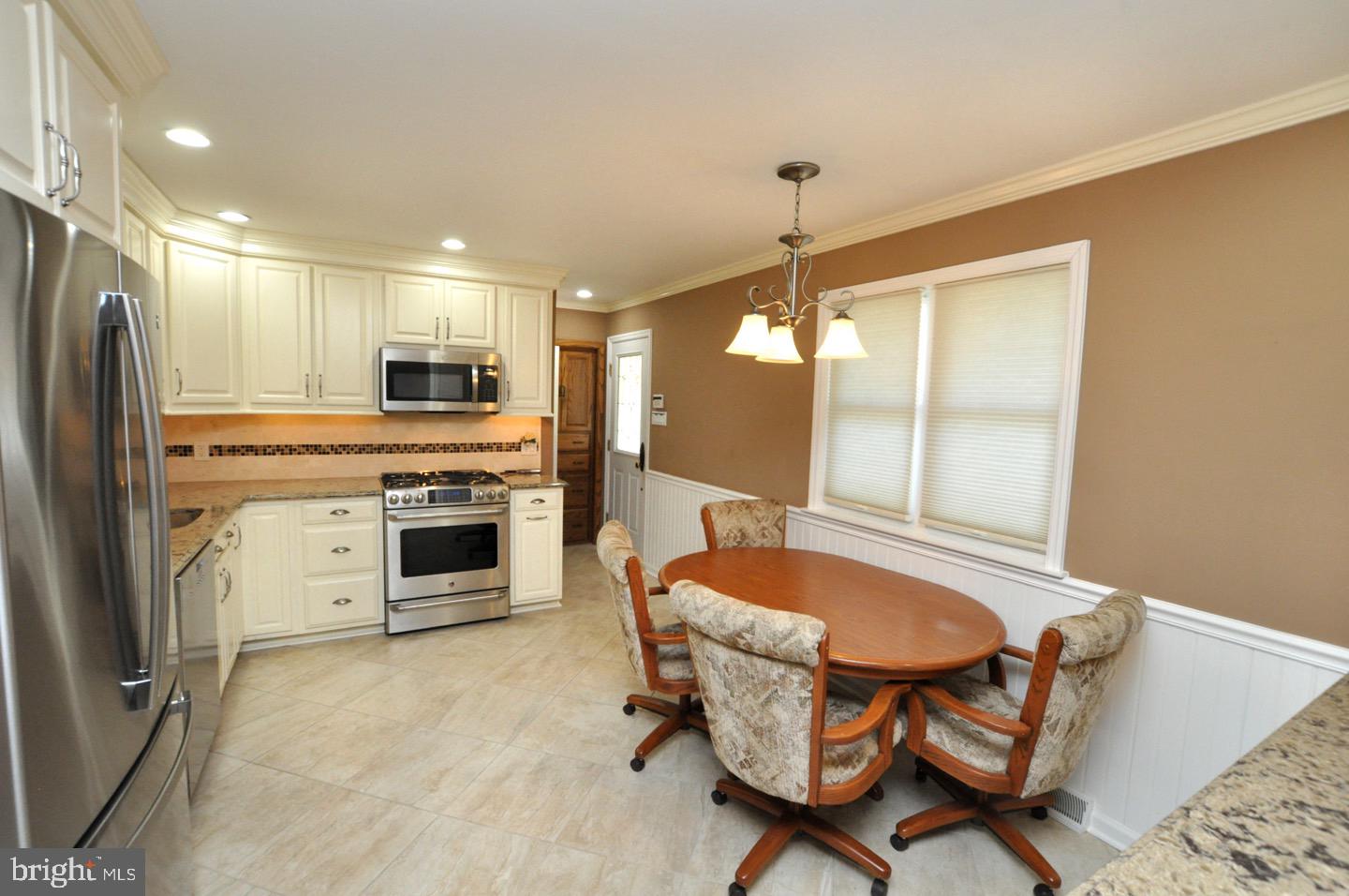 2068 Old York Road Burlington, NJ 08016 - Photo 14 of 31