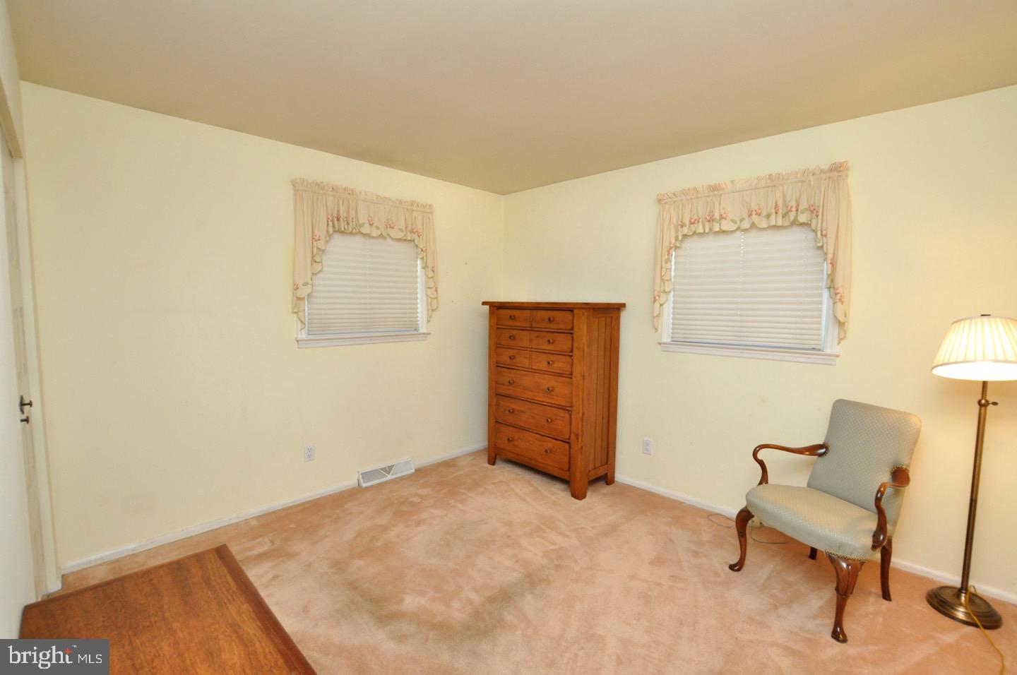 2068 Old York Road Burlington, NJ 08016 - Photo 26 of 31