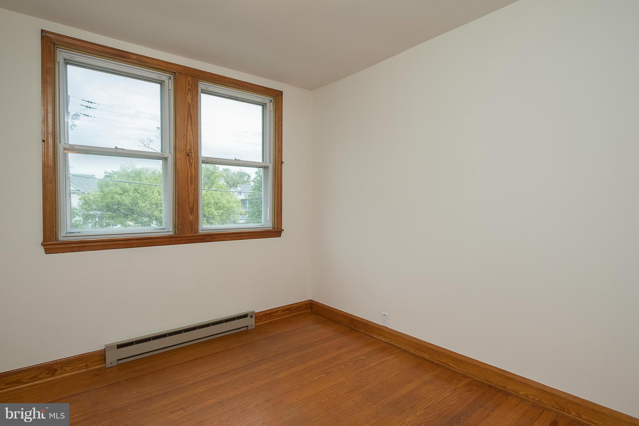 4600 Ridge Avenue Halethorpe, MD 21227 - Photo 24 of 30 Bedroom