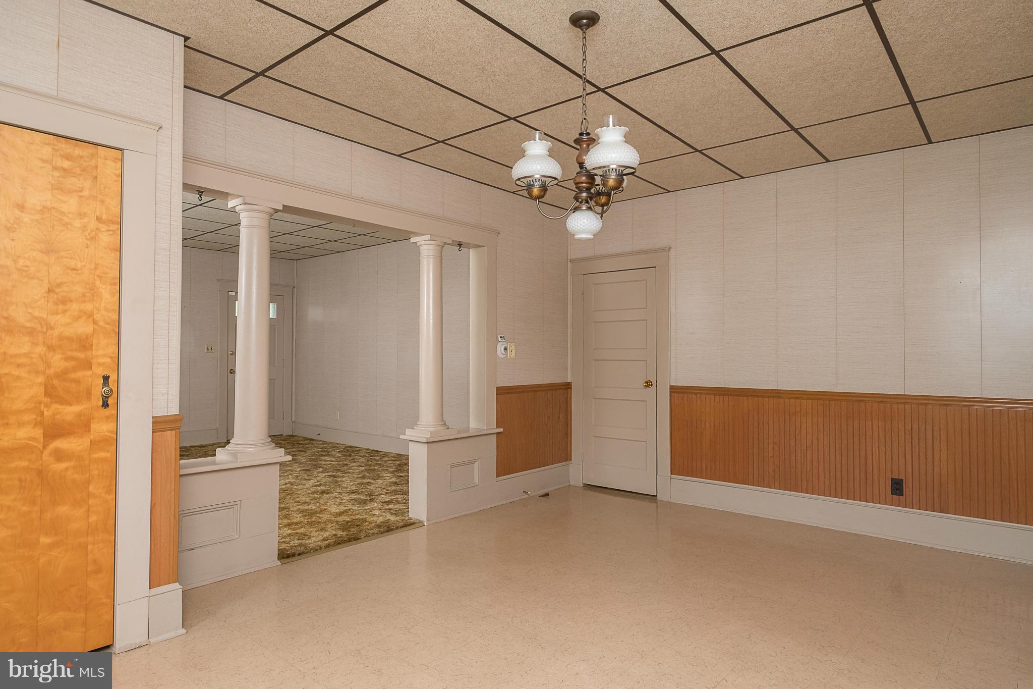 4600 Ridge Avenue Halethorpe, MD 21227 - Photo 7 of 30 Dining Room