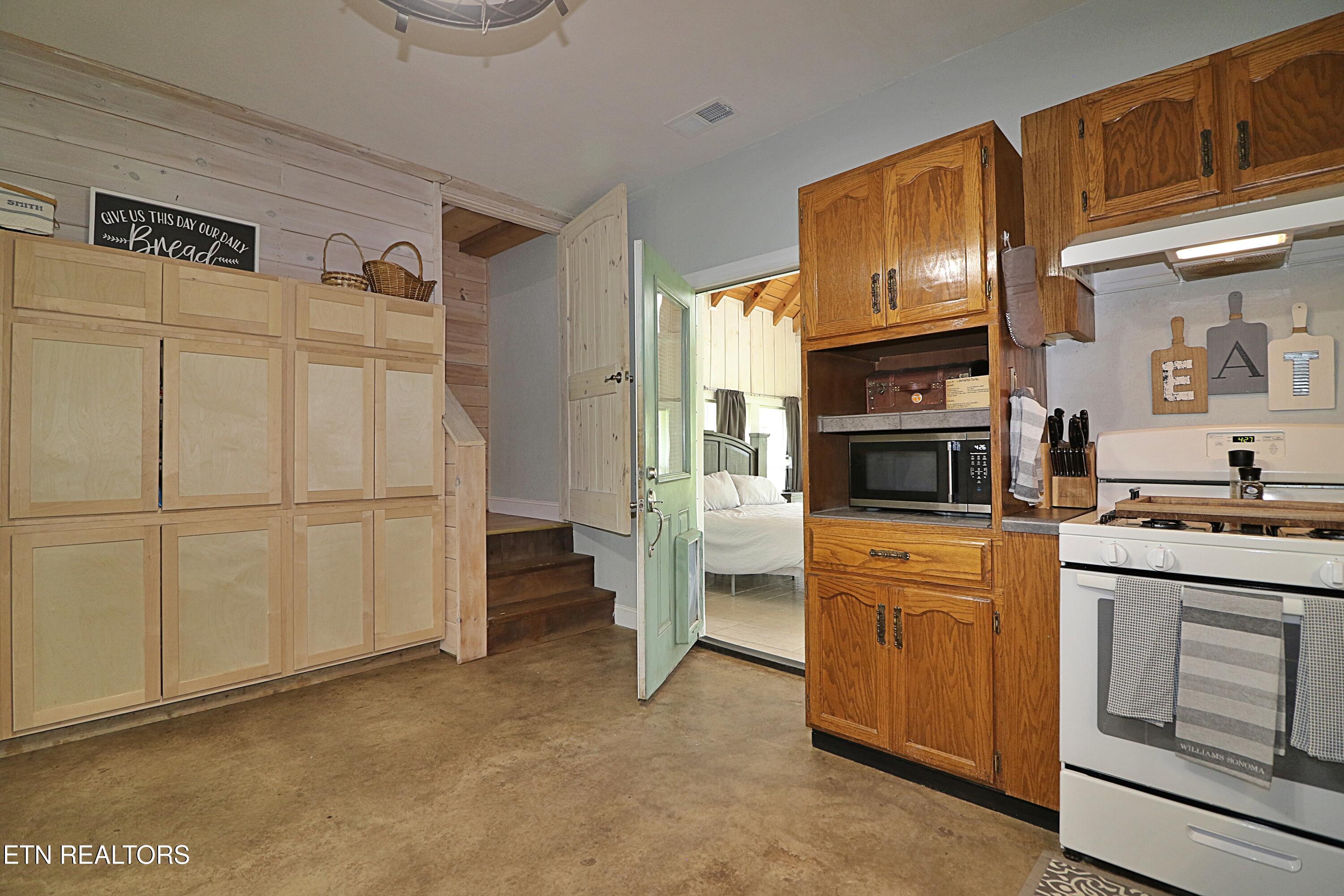 162 Floyd Jeffers Road Huntsville, TN 37756 - Photo 28 of 53 094A0627