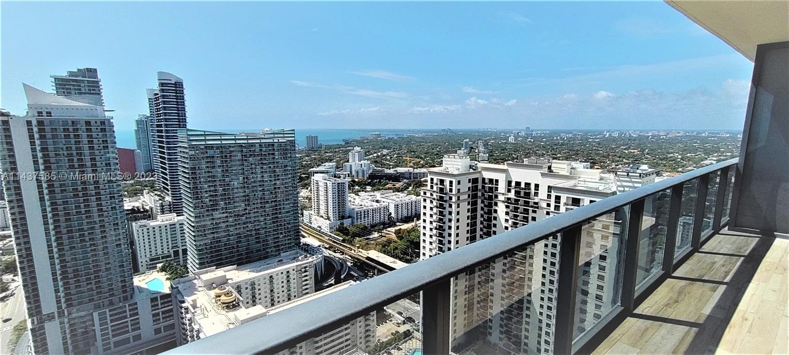 45 Southwest 9th Street, Unit 4004 Miami, FL 33130 - Photo 6 of 23 a view of a balcony with city view