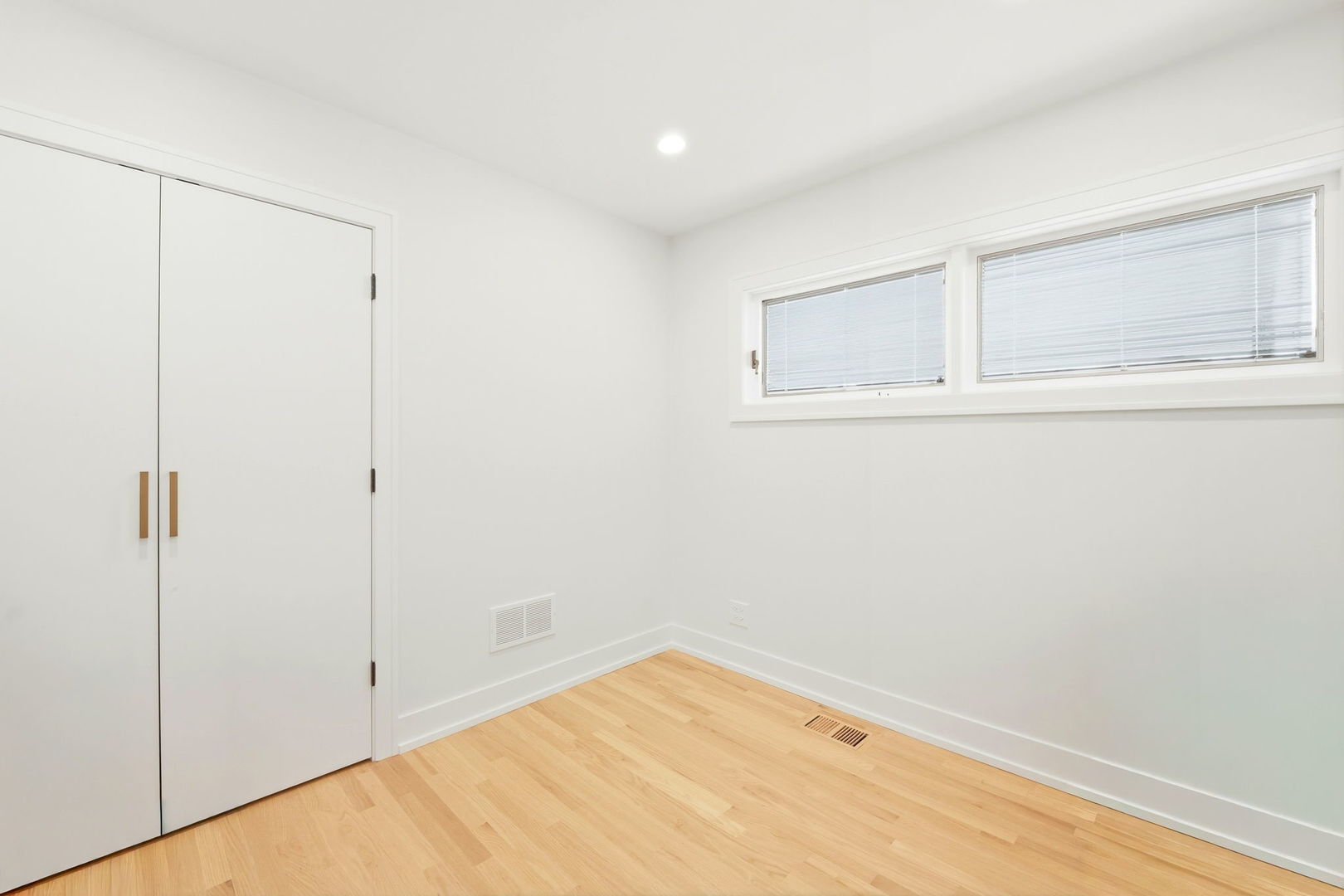 1815 Greendale Avenue Park Ridge, IL 60068 - Photo 18 of 27 Gallery Image 18