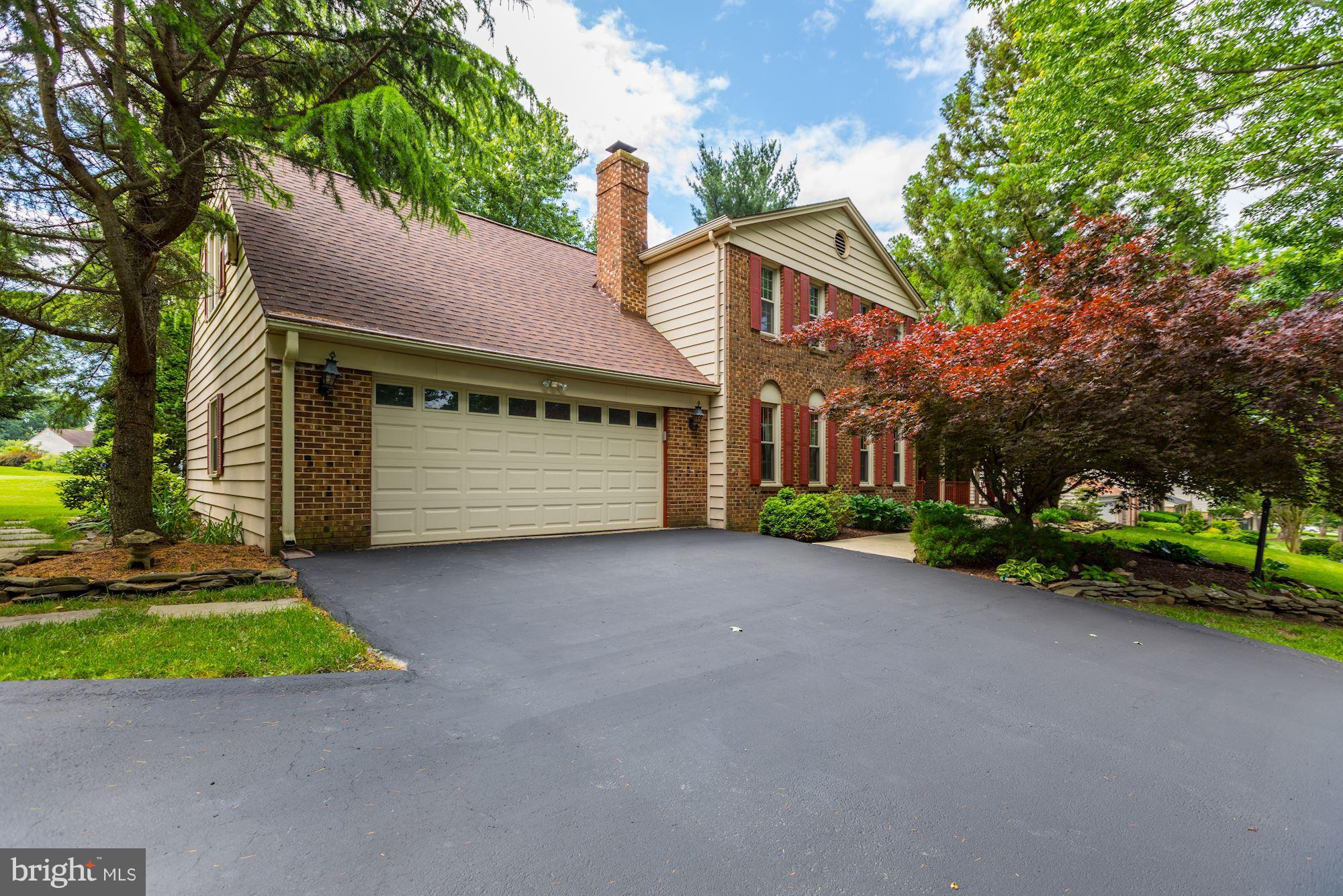 15141 Middlegate Road Silver Spring, MD 20905 - Photo 2 of 30 2 Car Garage and side pad for extra parking