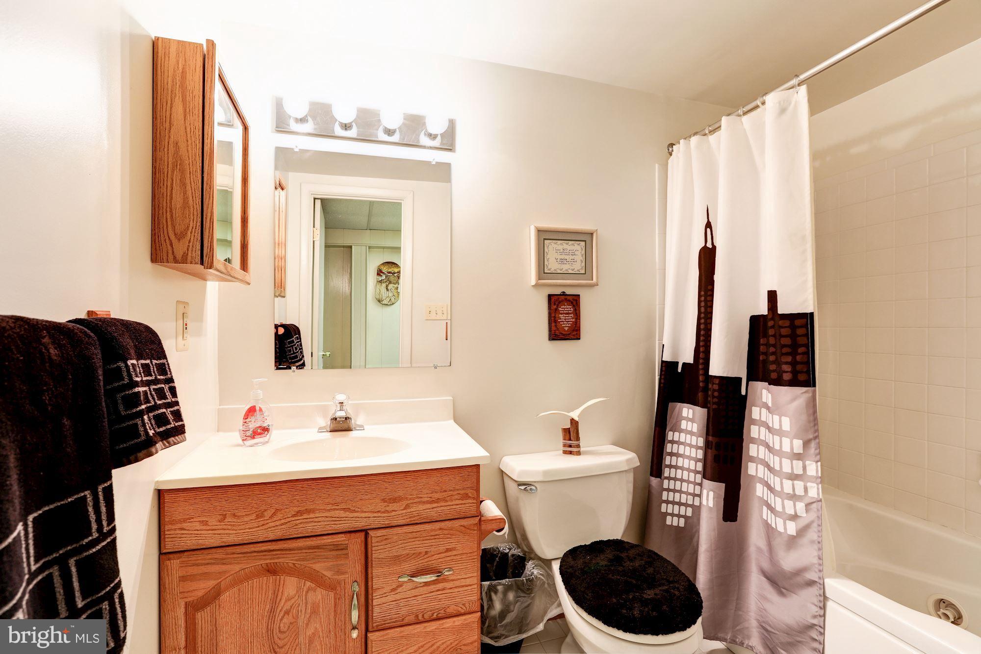 15141 Middlegate Road Silver Spring, MD 20905 - Photo 27 of 30 Full Bathroom in Basement