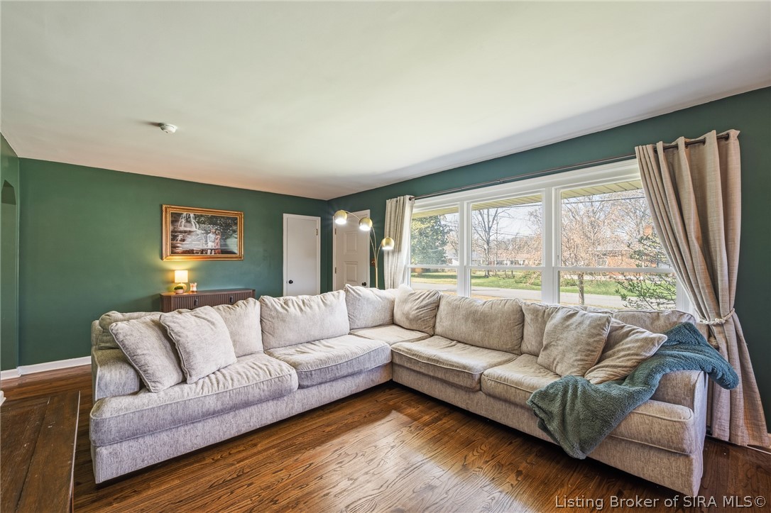 3 Woodland Road Jeffersonville, IN 47130 - Photo 12 of 50