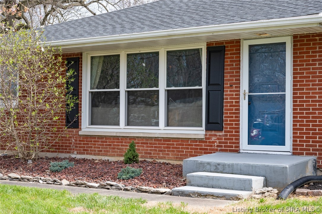 3 Woodland Road Jeffersonville, IN 47130 - Photo 5 of 50