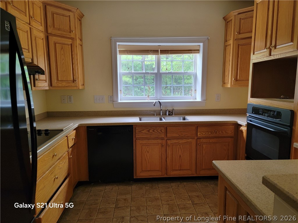 5373 Phillipi Church Road Raeford, NC 28376 - Photo 8 of 29