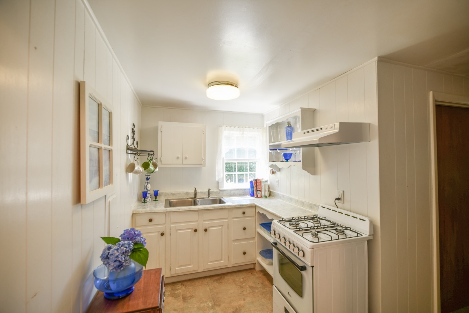52 Somerset Road Nantucket, MA 02554 - Photo 36 of 43 Gallery Image 36