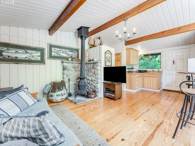 $2,995,000 | 3817 Old Lewis River Road, Woodland, WA 98674