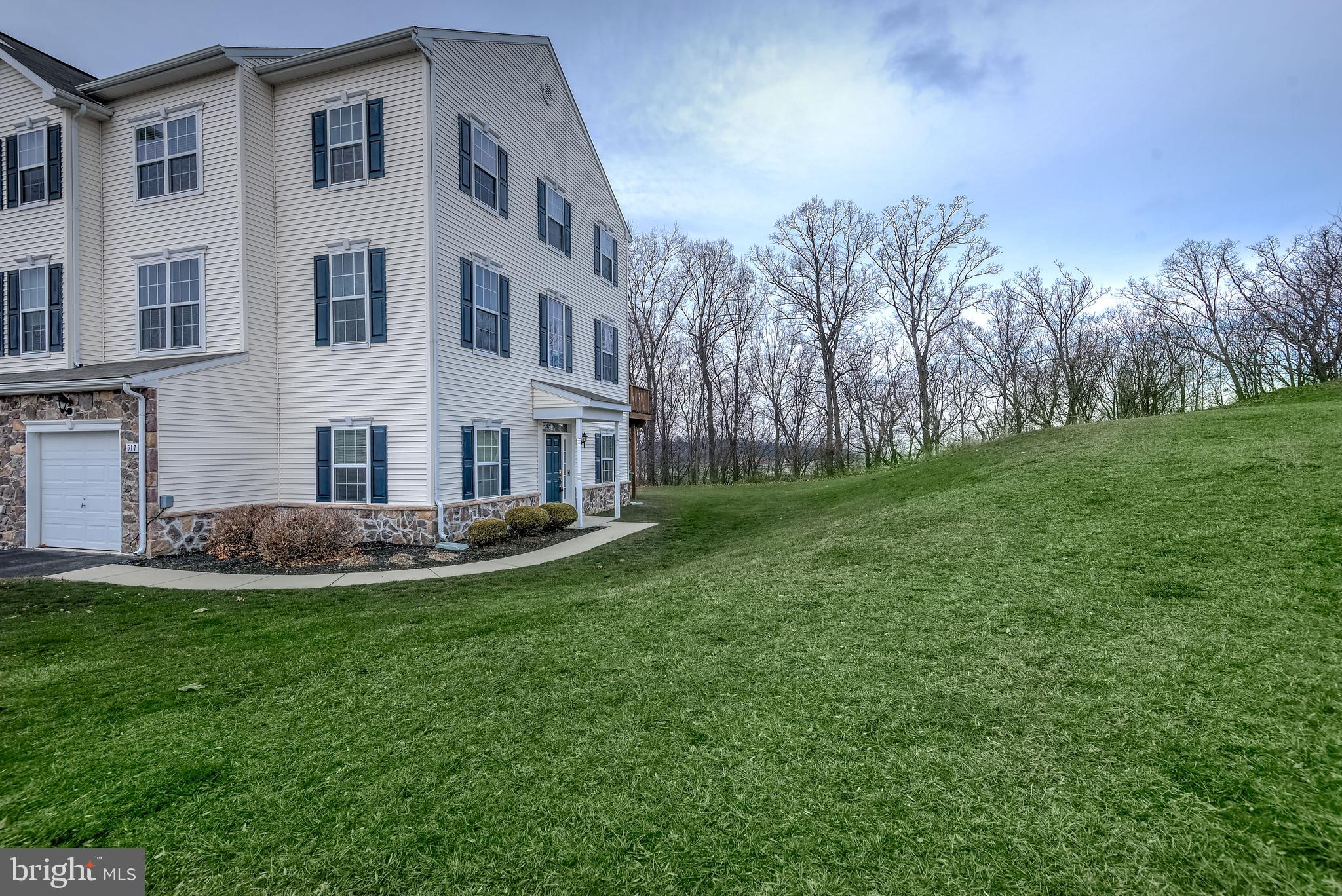 517 Marion Road York, PA 17406 - Photo 2 of 30 Gallery Image 2
