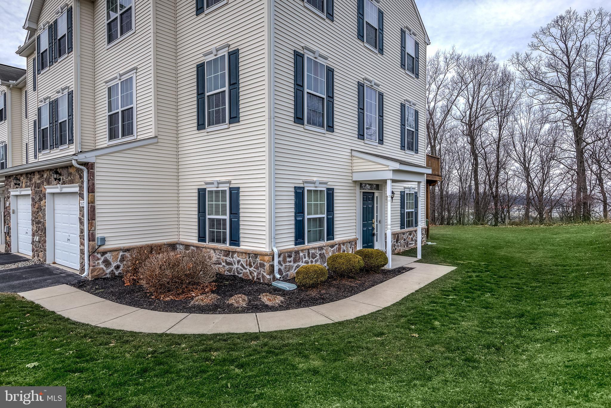 517 Marion Road York, PA 17406 - Photo 3 of 30 Gallery Image 3