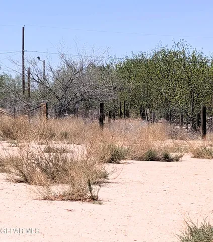 $22,500 | 21430 1st Street, Tornillo, TX 79853