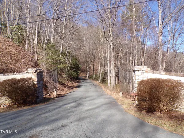 $29,900 | Tbd Tbd Banjo Ridge, Unit 8 37 38, Butler, TN 37640