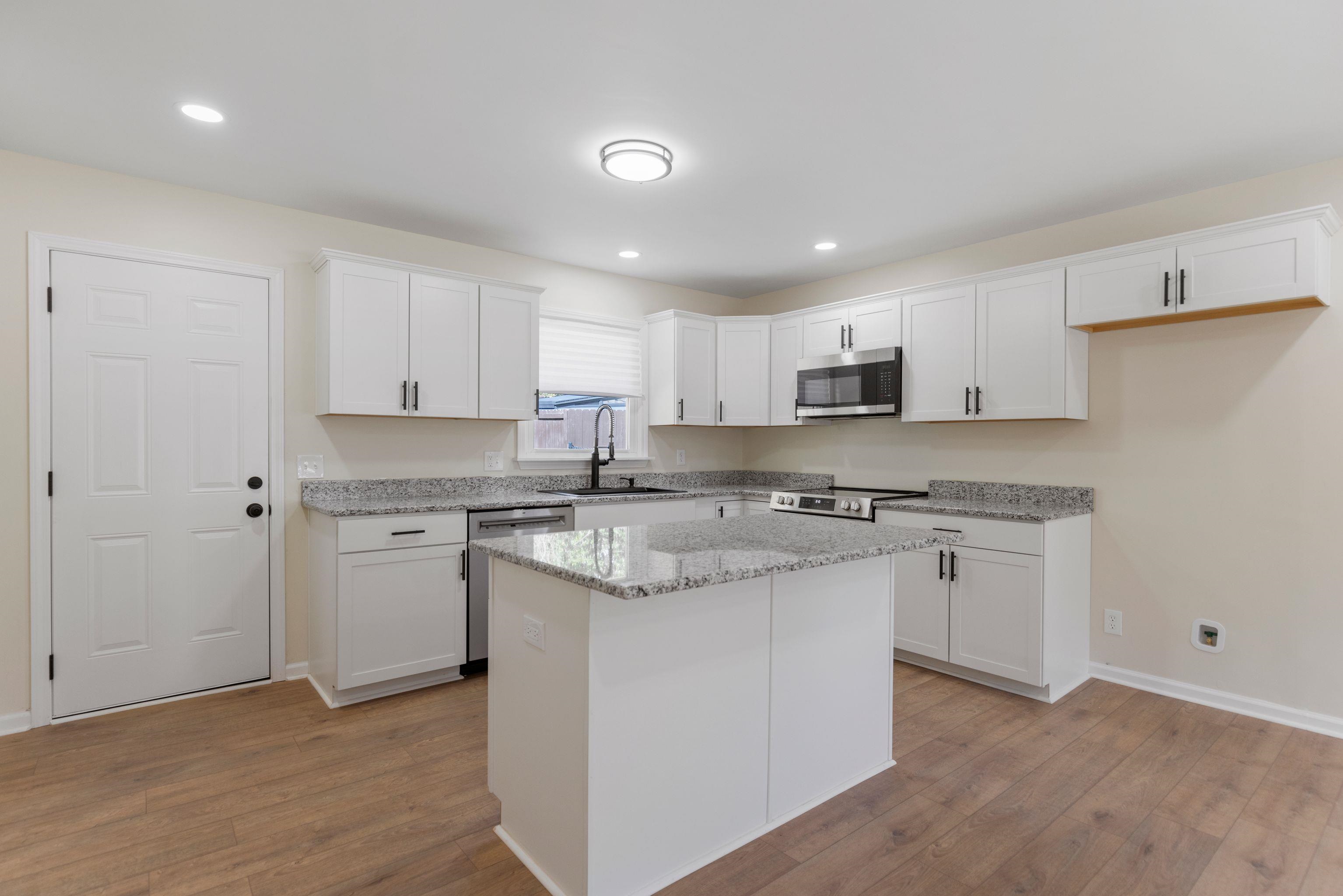 8 Harris Lane Greenville, SC 29607 - Photo 8 of 28 Gallery Image 8